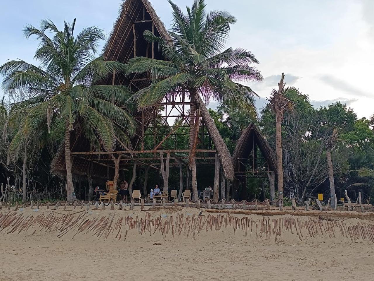 Light House Beach Hut Komari Exterior photo