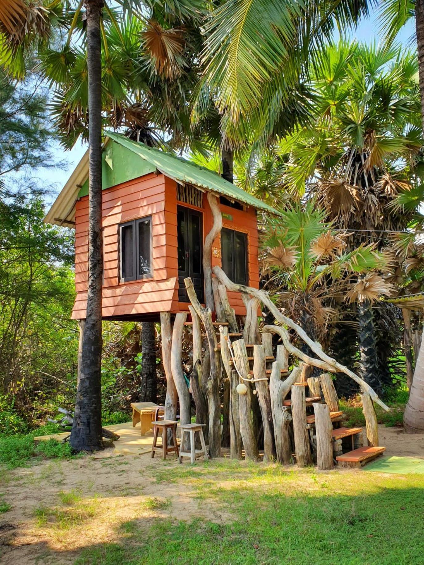 Light House Beach Hut Komari Exterior photo