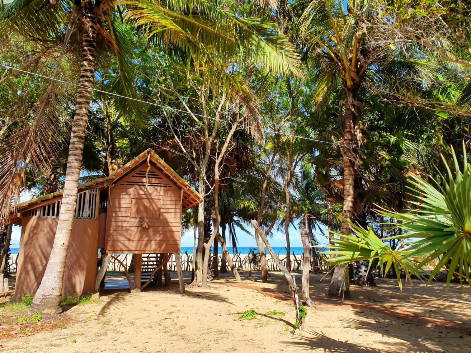 Light House Beach Hut Komari Exterior photo