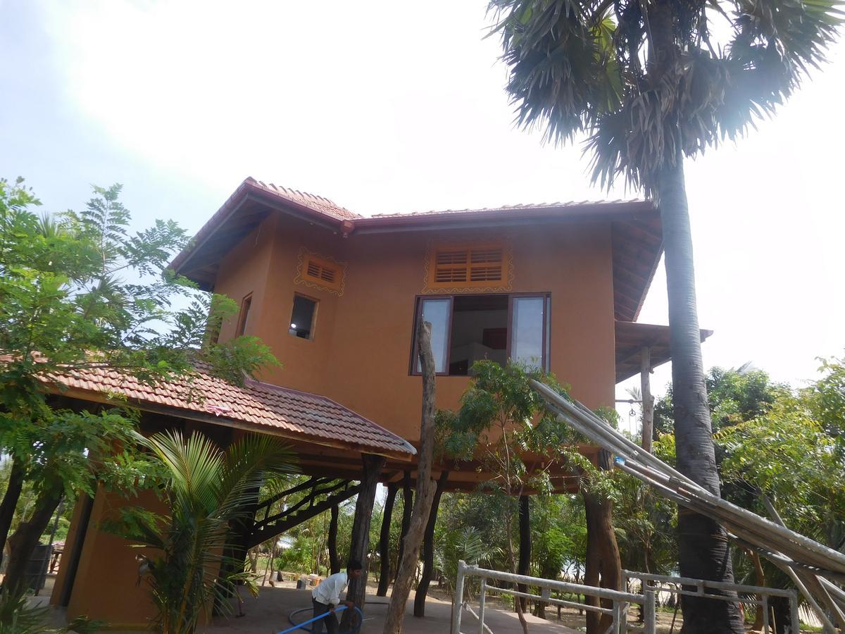 Light House Beach Hut Komari Exterior photo